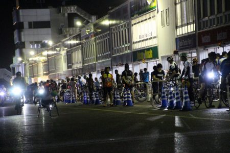 サムネイル：2015.08　ミッドナイトエンデューロ（岡山国際サーキット）